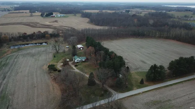 $1,150,000 | 15871 18th Road, Argos, IN 46501