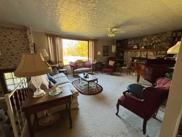 $1,150,000 | 15871 18th Road, Argos, IN 46501