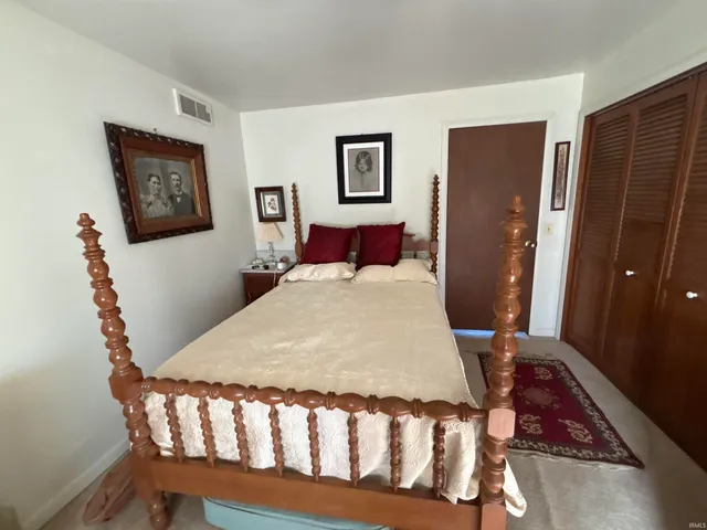 $1,150,000 | 15871 18th Road, Argos, IN 46501