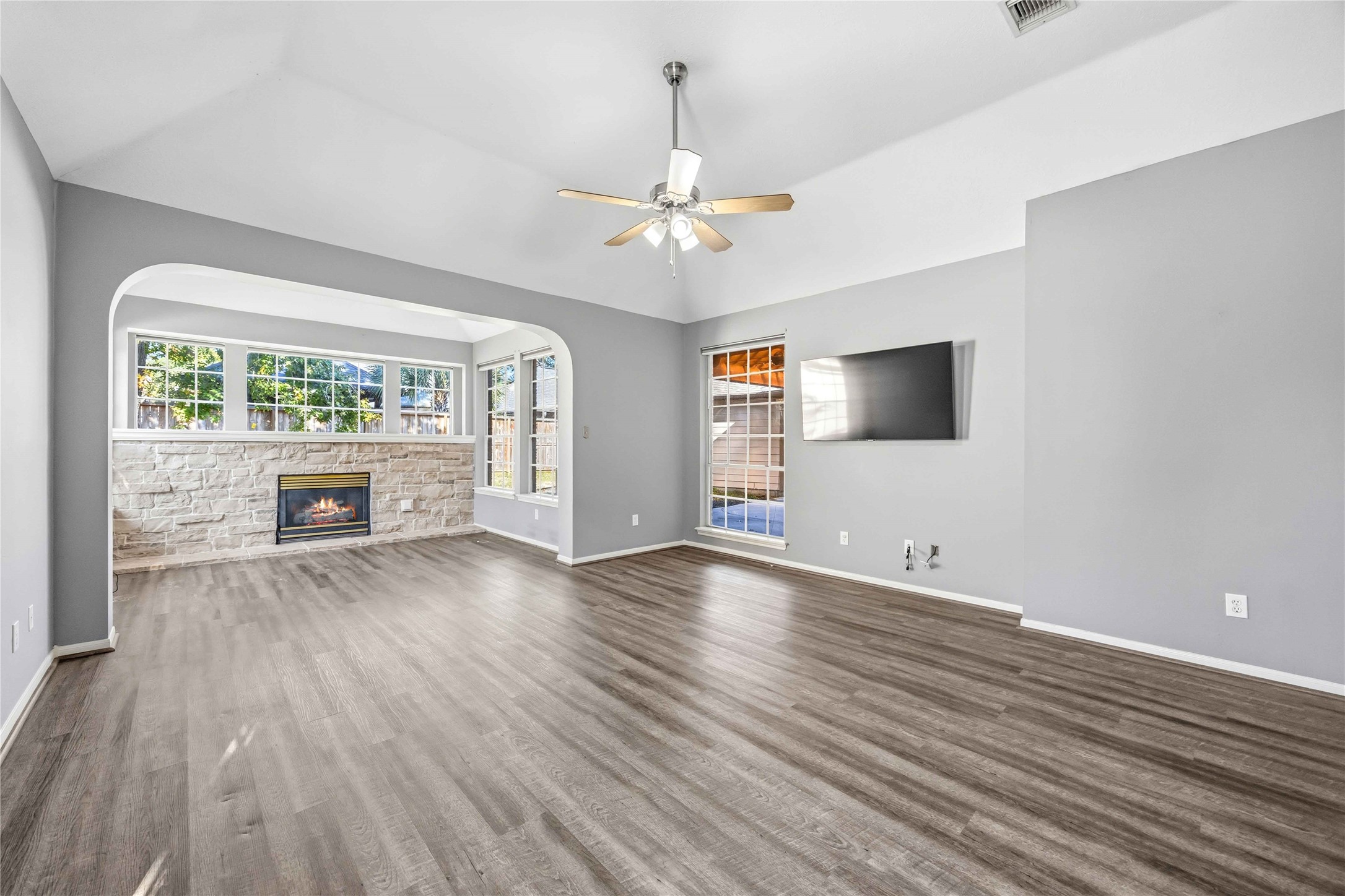 3610 Walnut Forest Lane Spring, TX 77388 - Photo 18 of 35