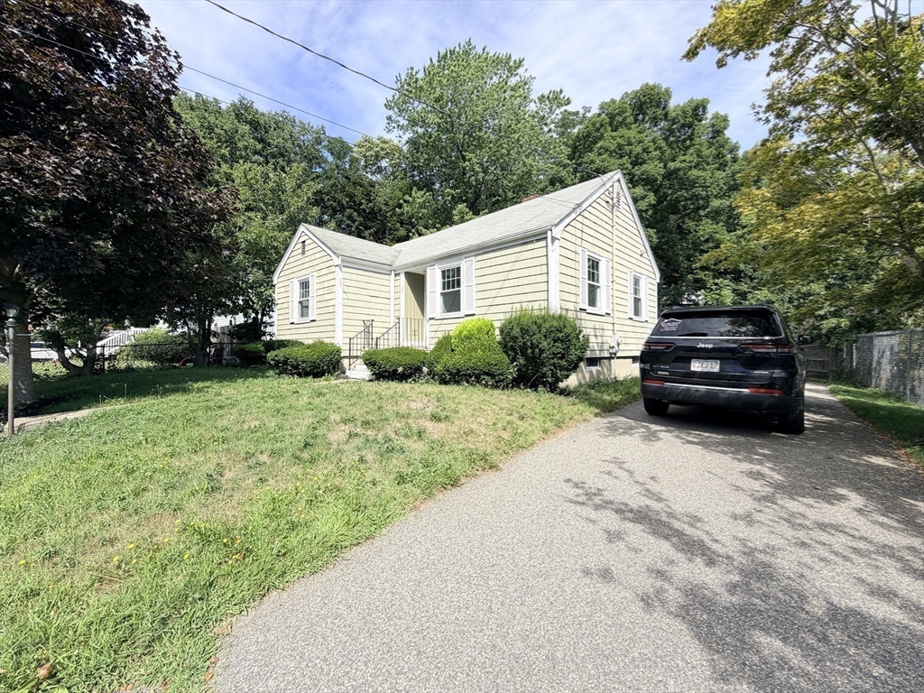 25 Brookside Road Braintree, MA 02184 - Photo 11 of 13 Gallery Image 11