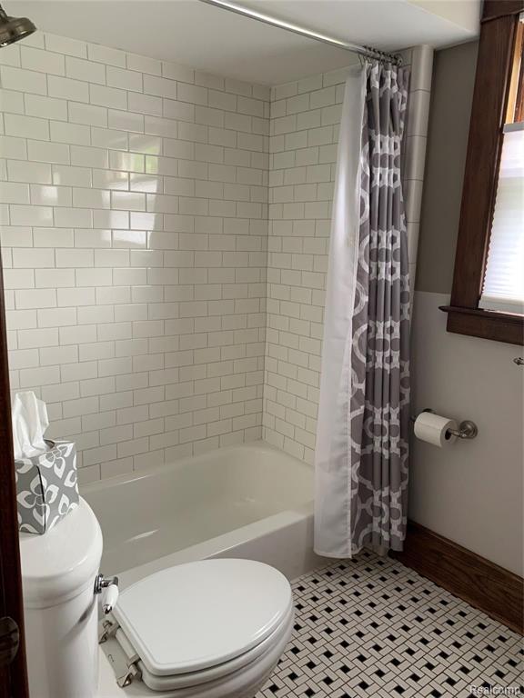 971 Runyon Road Rochester Hills, MI 48306 - Photo 29 of 41 Gallery Image 29