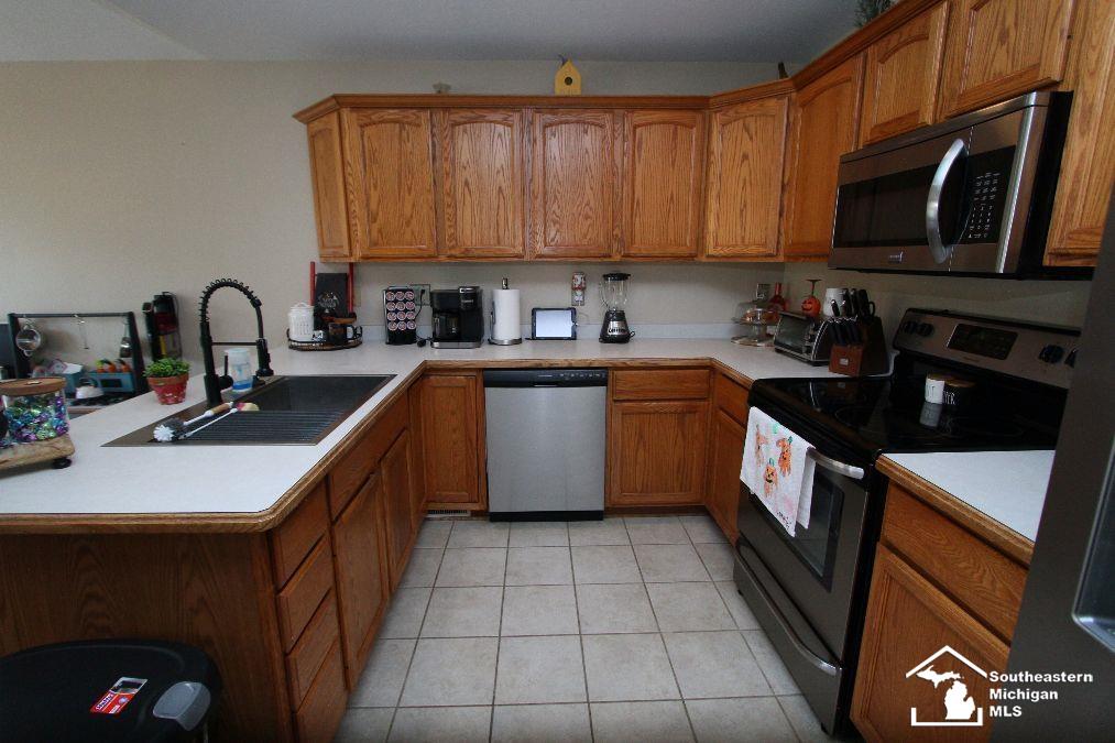 13308 Lighthouse Road Monroe, MI 48161 - Photo 8 of 34 Gallery Image 8