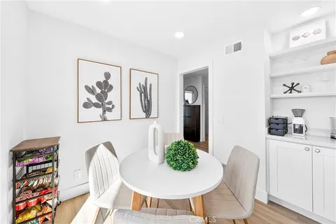 $1,350,000 | 25 Hilltop Circle, Rancho Palos Verdes, CA 90275