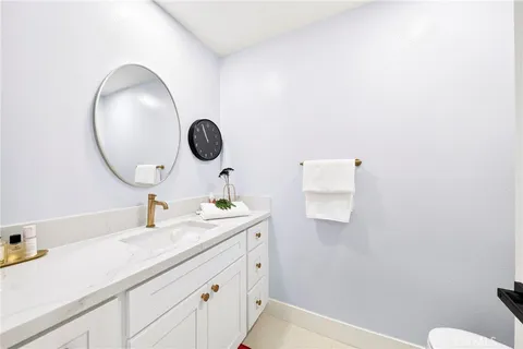 $1,350,000 | 25 Hilltop Circle, Rancho Palos Verdes, CA 90275