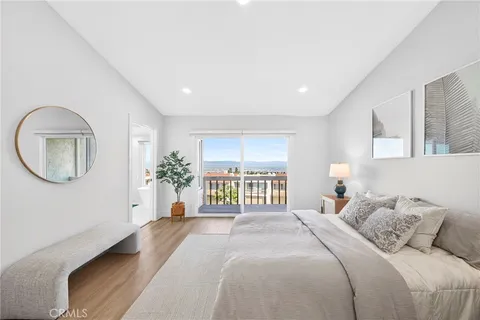 $1,350,000 | 25 Hilltop Circle, Rancho Palos Verdes, CA 90275