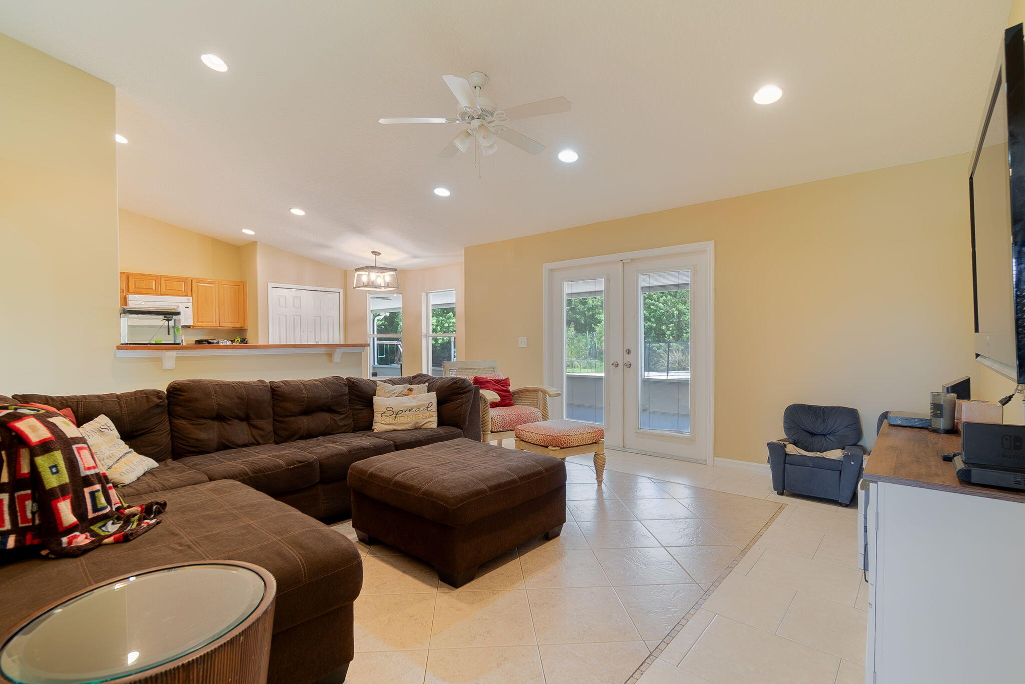 17468 North 38th Road North Loxahatchee, FL 33470 - Photo 9 of 40 Living Room