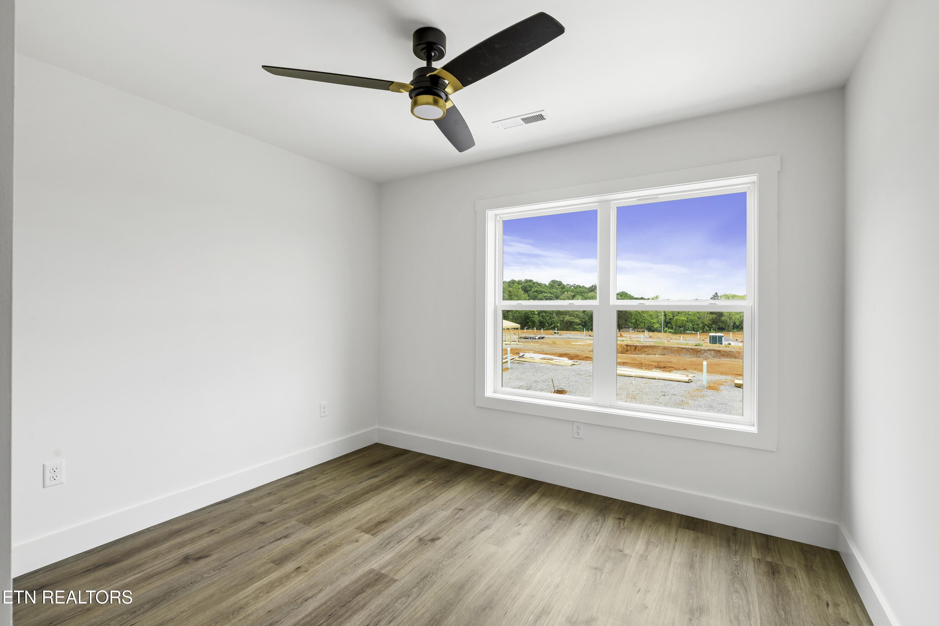 1351 Grace Ridge Drive Sevierville, TN 37862 - Photo 40 of 59 Grace Ridge Townhomes - 1351-35