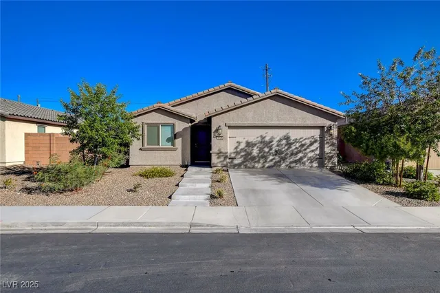$379,999 | 4526 Morton Grove Avenue, Las Vegas, NV 89115