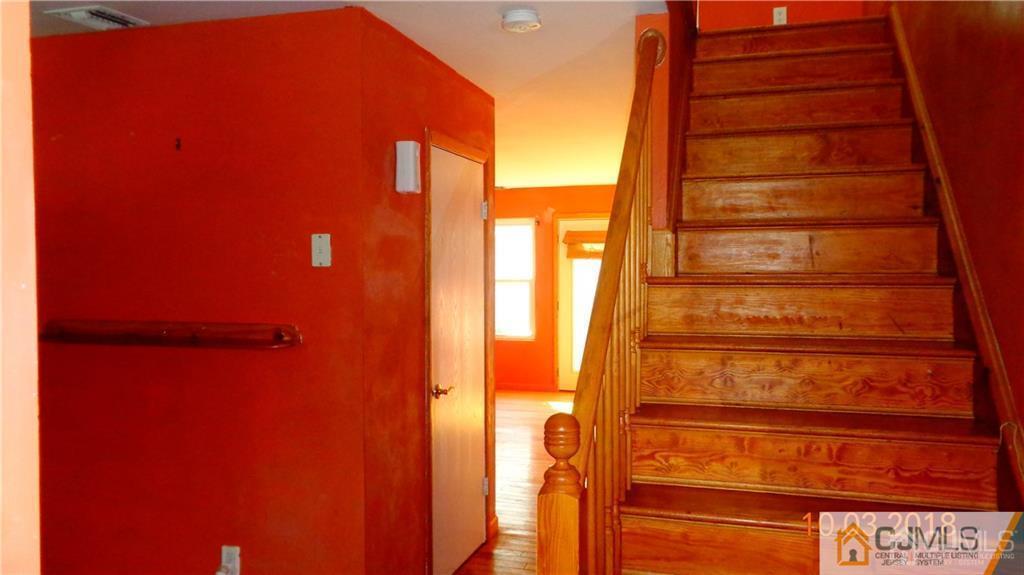 7 Florida Grove Road, Unit 3 Keasbey, NJ 08832 - Photo 3 of 13 Gallery Image 3