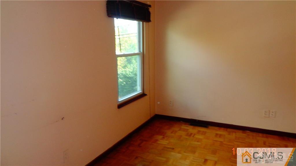 7 Florida Grove Road, Unit 3 Keasbey, NJ 08832 - Photo 8 of 13 Gallery Image 8
