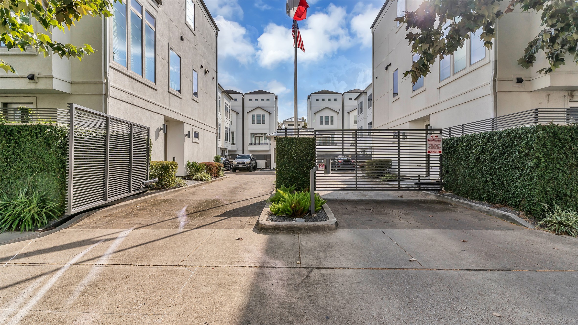 5429 Larkin Street Houston, TX 77007 - Photo 46 of 47