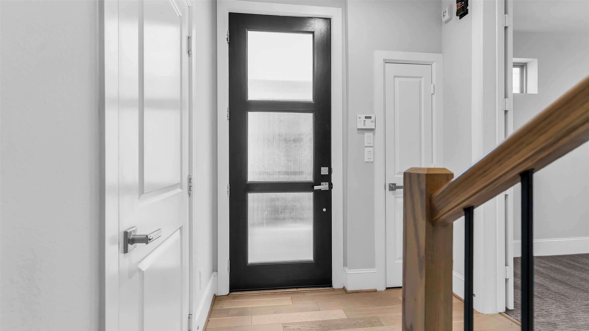 5429 Larkin Street Houston, TX 77007 - Photo 5 of 47