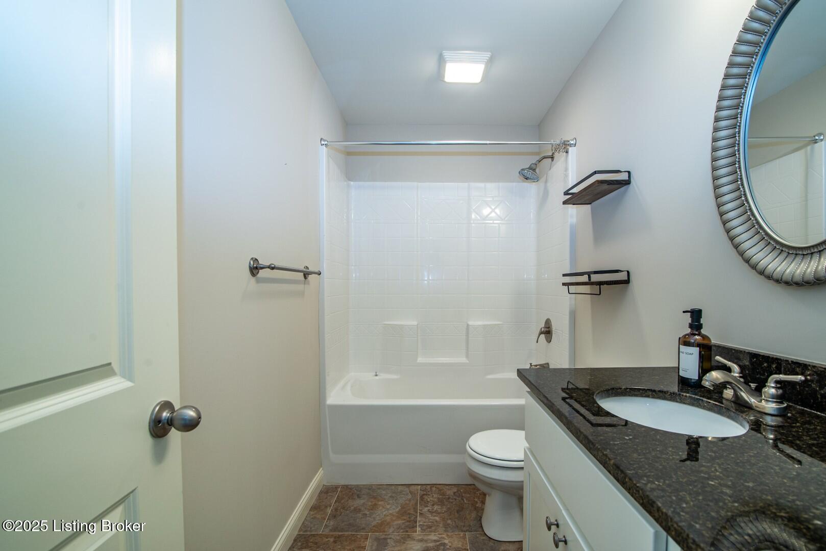 304 Riesling Way Vine Grove, KY 40175 - Photo 41 of 46 304 Riesling Way-42