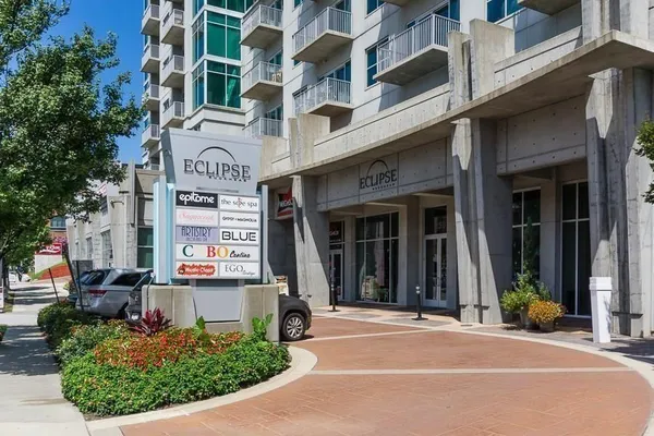 $289,000 | 250 Pharr Road Northeast, Unit 806, Atlanta, GA 30305
