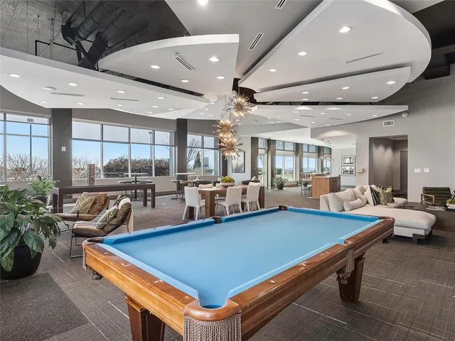 $310,000 | 250 Pharr Road Northeast, Unit 806, Atlanta, GA 30305