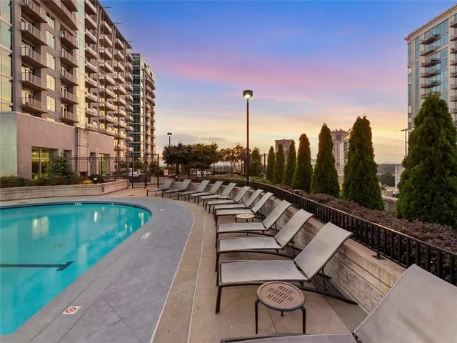 $310,000 | 250 Pharr Road Northeast, Unit 806, Atlanta, GA 30305