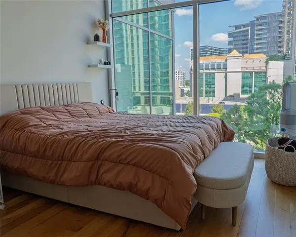 $310,000 | 250 Pharr Road Northeast, Unit 806, Atlanta, GA 30305