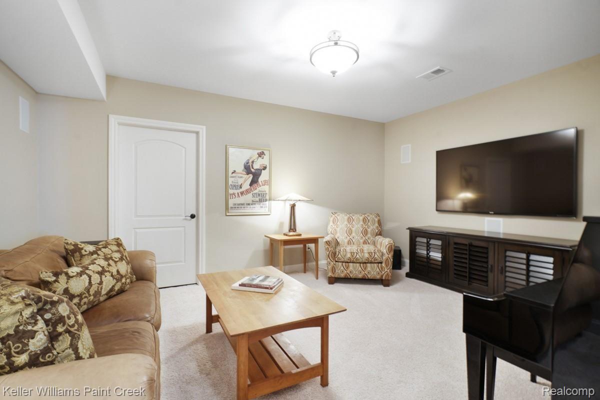 2777 South Addison Circle Rochester, MI 48306 - Photo 79 of 85 Spacious Room in the lower level available for an additional bedroom, media room, craft room, play room, etc....