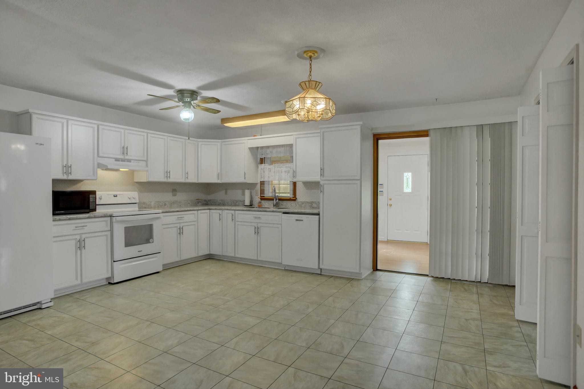 824 Orrtanna Road Orrtanna, PA 17353 - Photo 7 of 39 Gallery Image 7