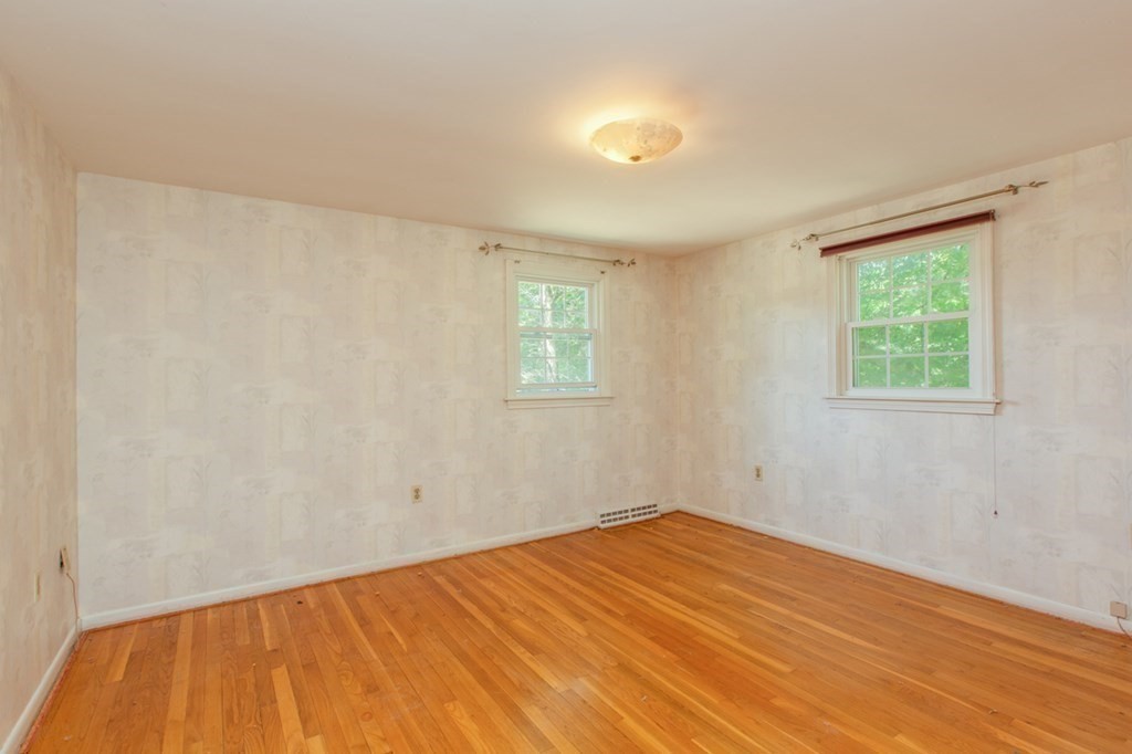 54 Park Road Chelmsford, MA 01824 - Photo 20 of 29