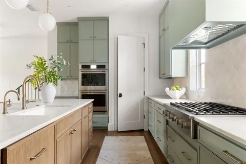 $1,995,000 | 5901 Orchid Lane, Dallas, TX 75230