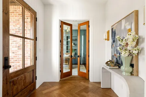 $1,995,000 | 5901 Orchid Lane, Dallas, TX 75230