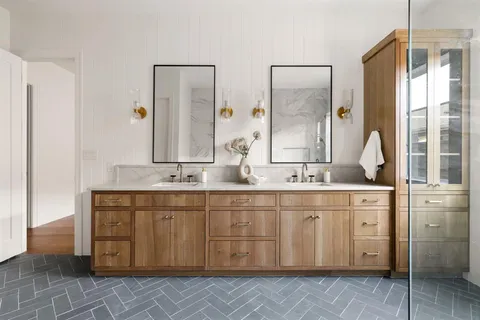 $1,995,000 | 5901 Orchid Lane, Dallas, TX 75230