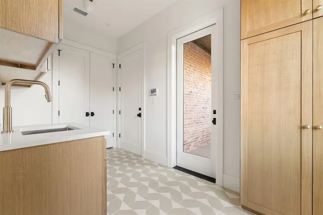 $1,995,000 | 5901 Orchid Lane, Dallas, TX 75230