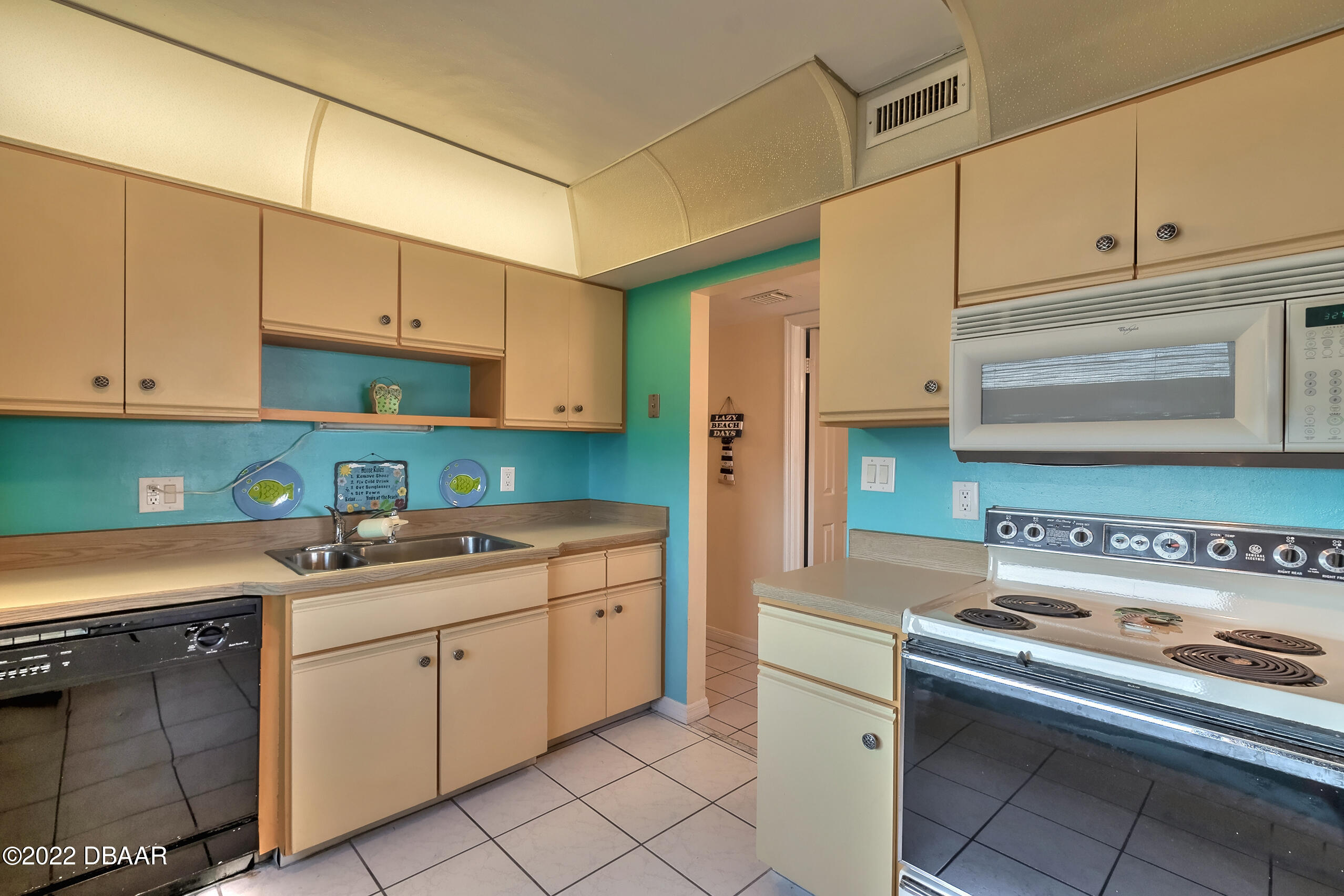 3360 Ocean Shore Boulevard, Unit 404A Ormond Beach, FL 32176 - Photo 13 of 28 3360-27