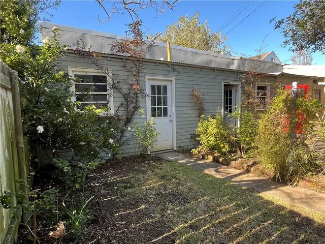 $1,550 | 302 Pine Street, New Orleans, LA 70118