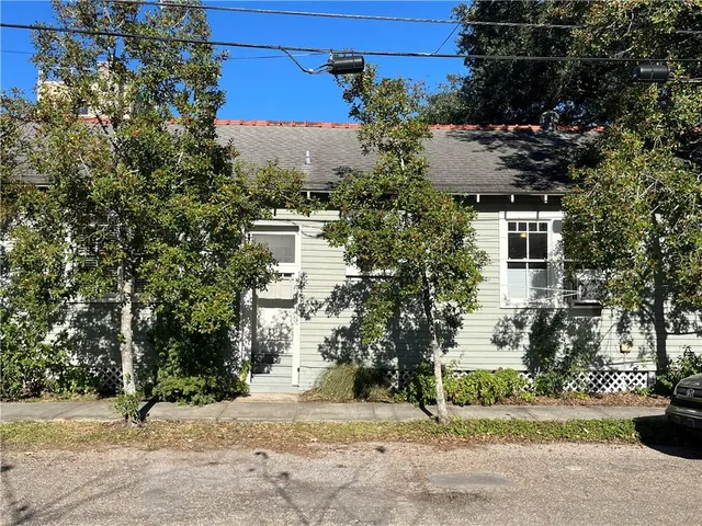 $1,550 | 302 Pine Street, New Orleans, LA 70118