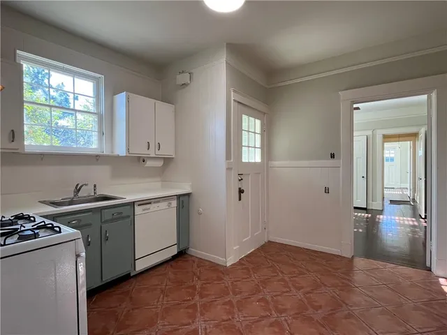 $1,550 | 302 Pine Street, New Orleans, LA 70118