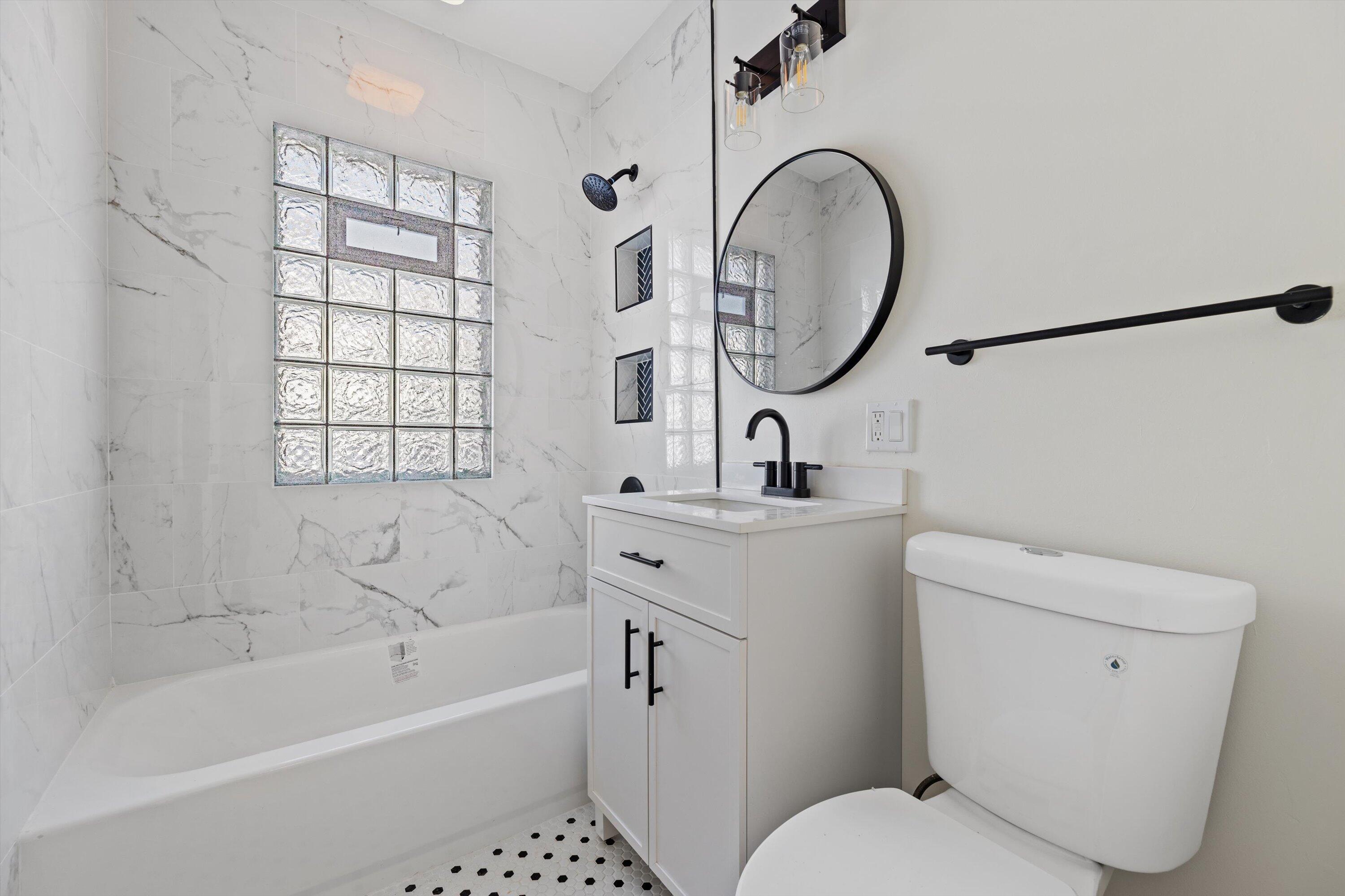 216 South 74th Street Milwaukee, WI 53214 - Photo 10 of 22 Bathroom