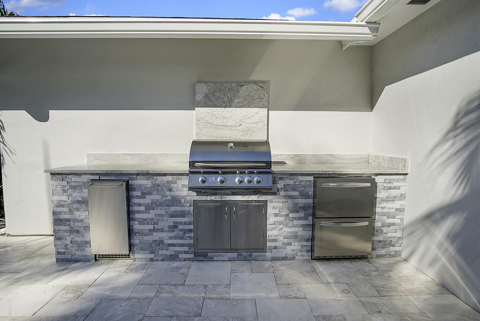 924 Pompano Drive Jupiter, FL 33458 - Photo 31 of 36 Photo Nov 08 2025, 3 17 34 PM