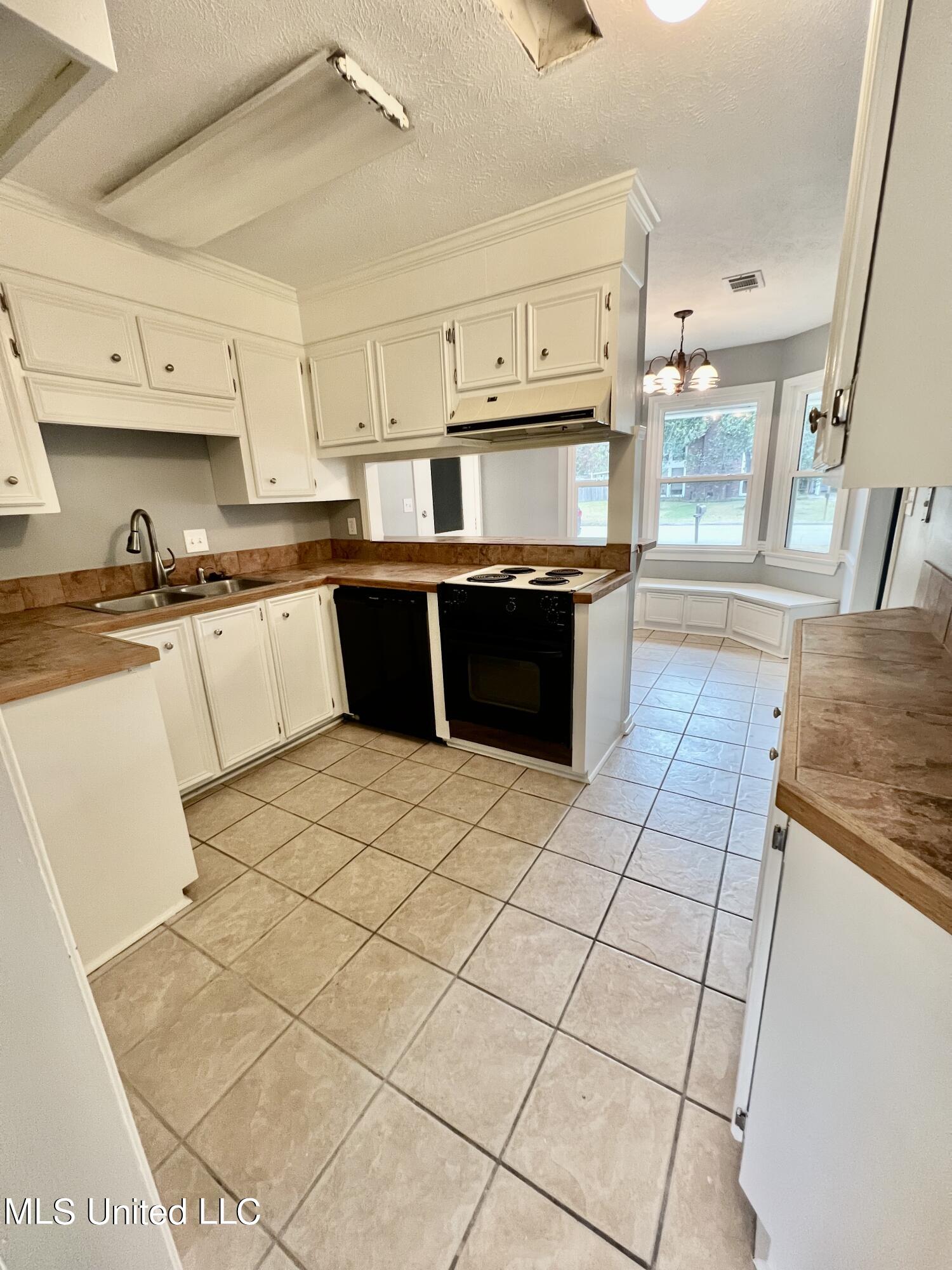 308 Timber Ridge Drive Ridgeland, MS 39157 - Photo 10 of 22 IMG_1533