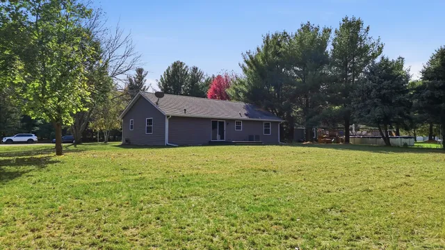 a house view with a outdoor space