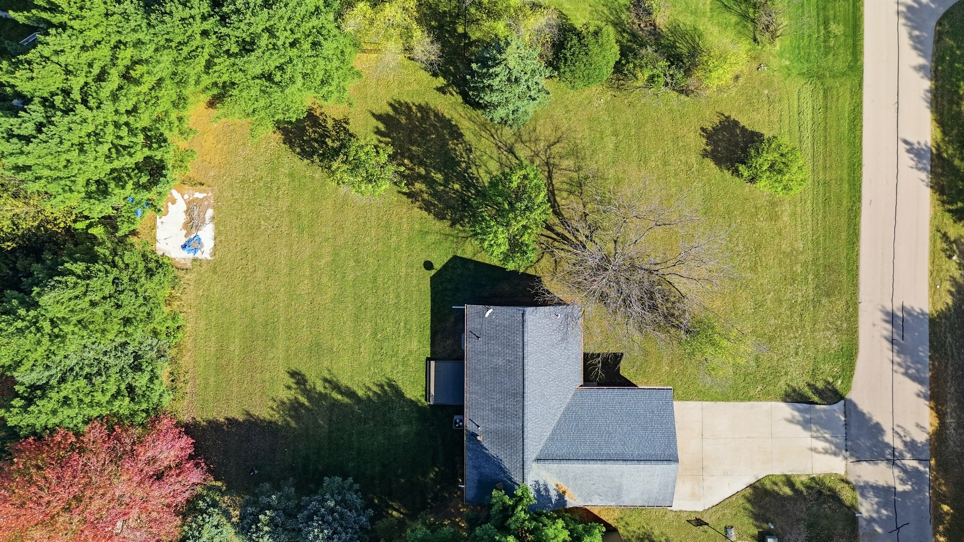 844 Hahn Avenue Dixon, IL 61021 - Photo 10 of 41