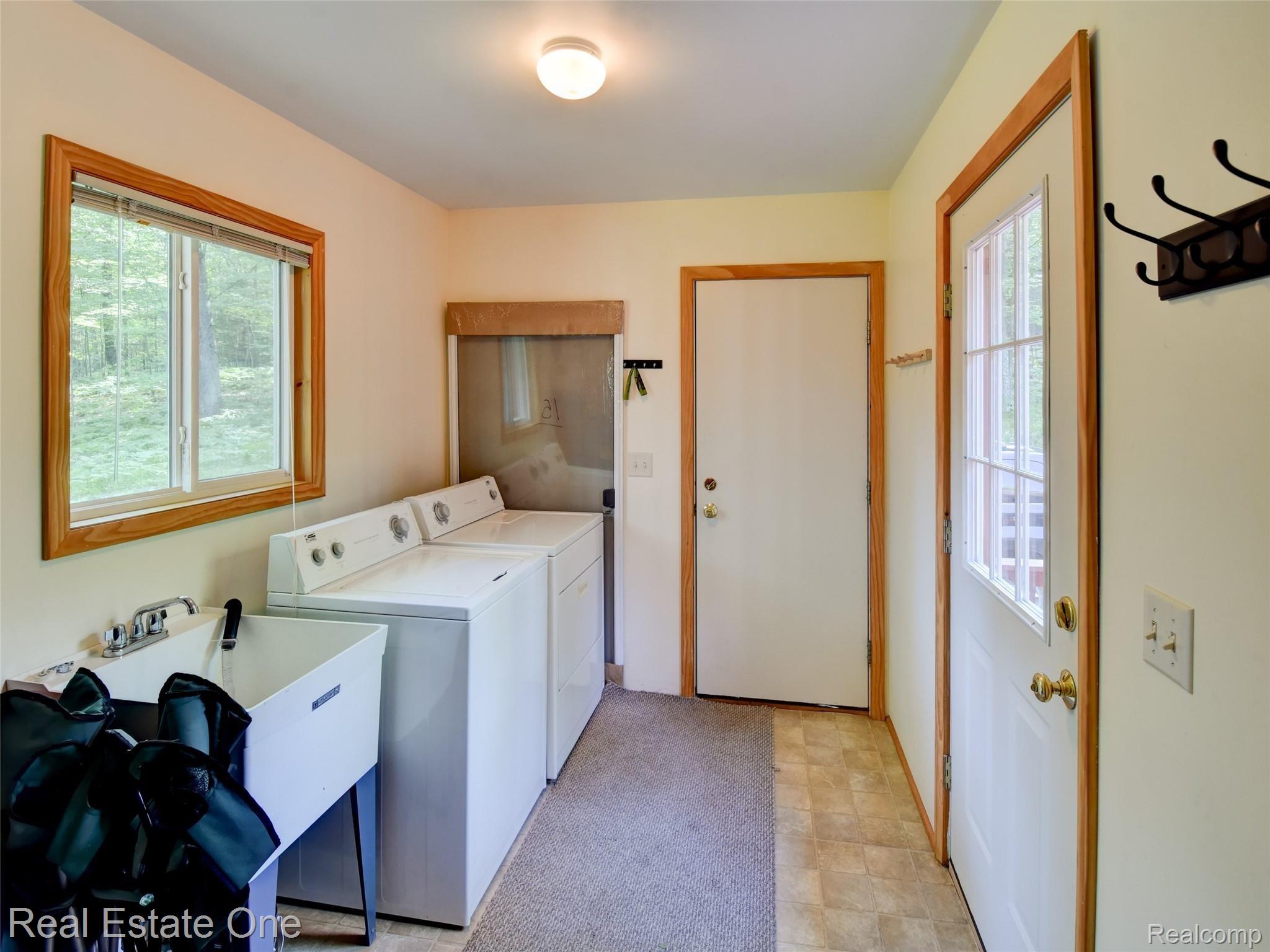 114 South Huntinghorn Road Roscommon, MI 48653 - Photo 18 of 18 08C-4505-6-7-8-9-MLS.jpg