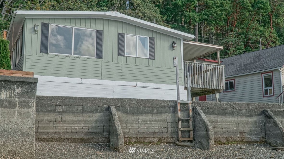 12771 Northeast North Shore Road Belfair, WA 98528 - Photo 1 of 15 Gallery Image 1