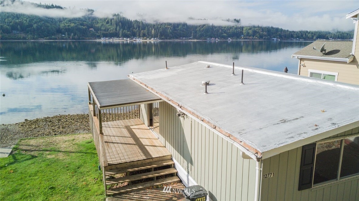 12771 Northeast North Shore Road Belfair, WA 98528 - Photo 2 of 15 Gallery Image 2