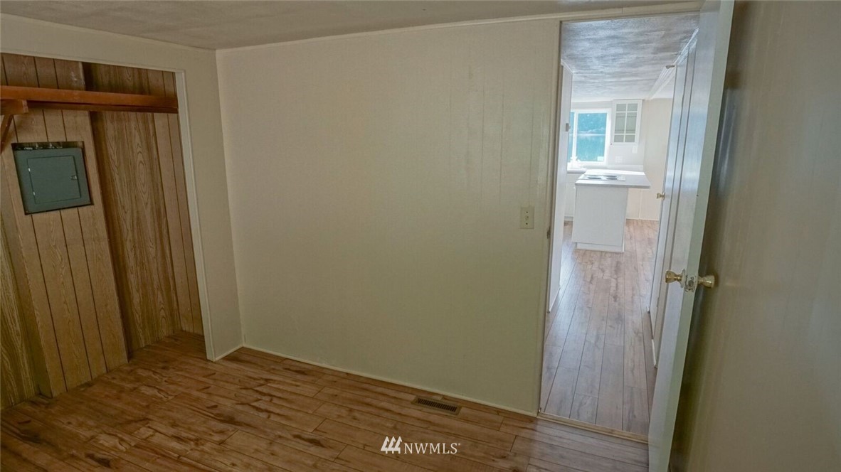 12771 Northeast North Shore Road Belfair, WA 98528 - Photo 12 of 15 Gallery Image 12