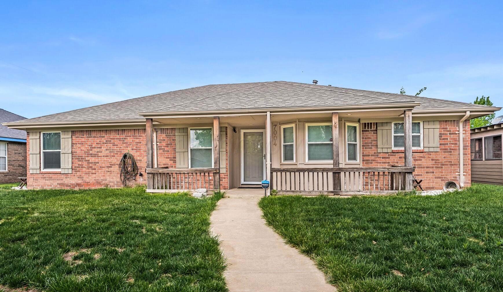 7004 Devonshire Road Amarillo, TX 79109 - Photo 1 of 23 IMG_0255