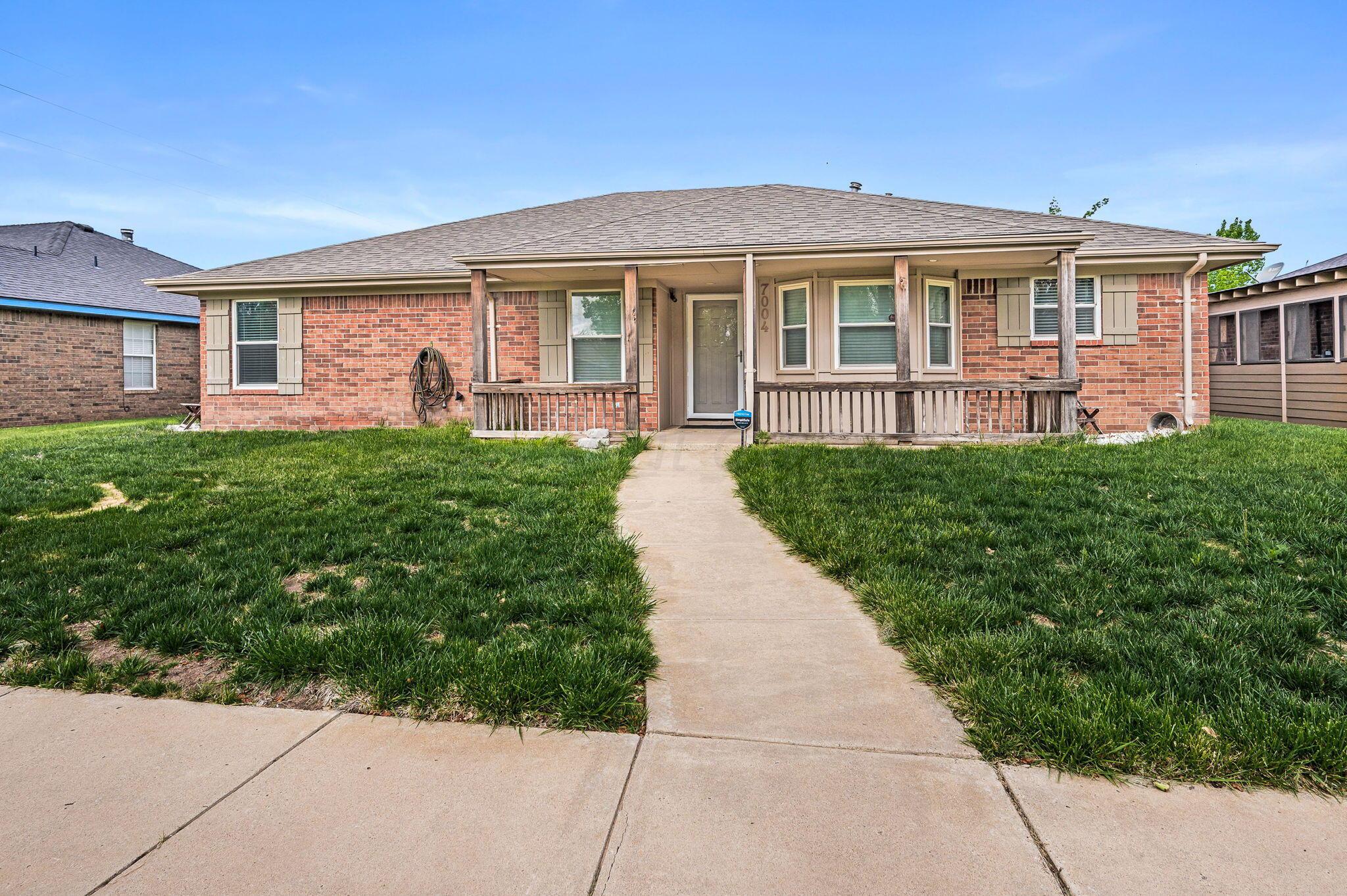 7004 Devonshire Road Amarillo, TX 79109 - Photo 3 of 23 7004 Devonshire 01