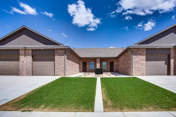$1,325 | 1712 Corpus Avenue, Wolfforth, TX 79382