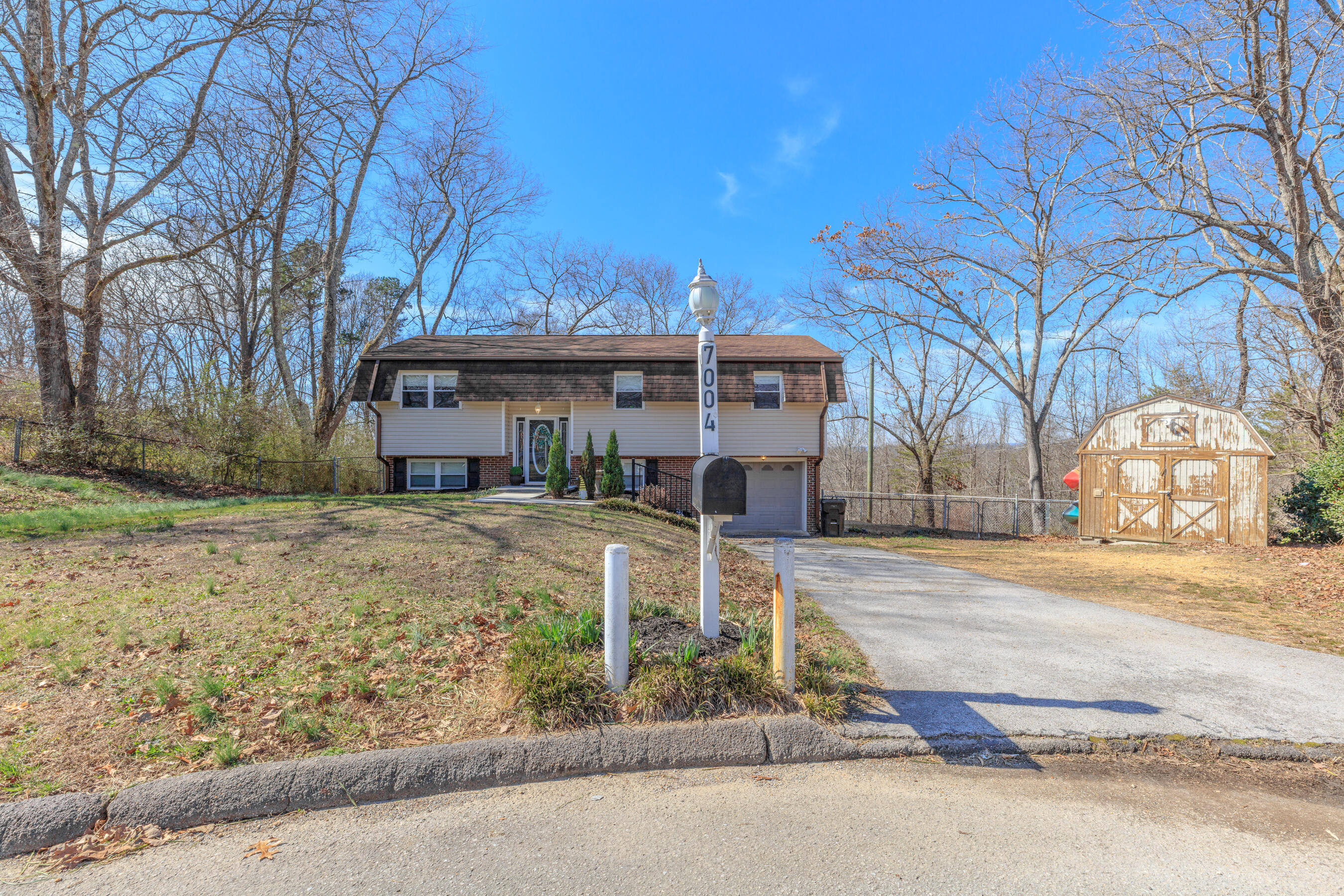 7004 Sleigh Lane Harrison, TN 37341 - Photo 3 of 55 7004 Sleigh Lane HD-2