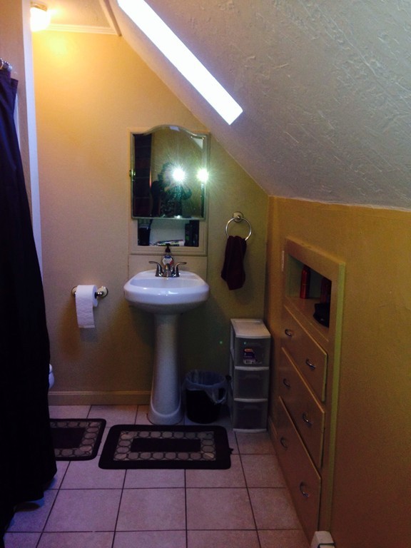 2 Burdon Street Sutton, MA 01588 - Photo 13 of 15 Gallery Image 13