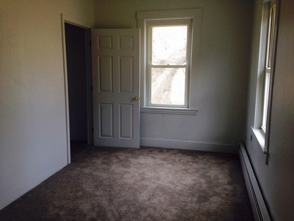 2 Burdon Street Sutton, MA 01588 - Photo 10 of 15 Gallery Image 10