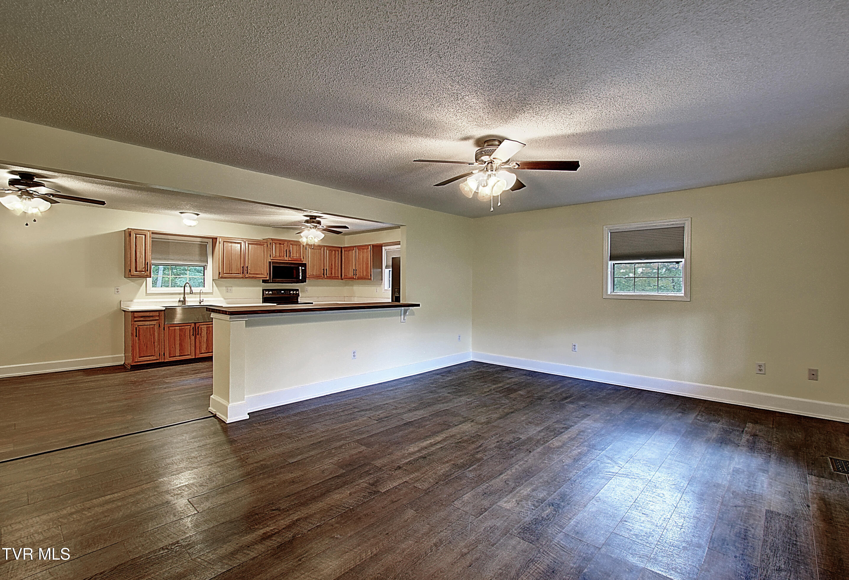 138 Garland Road Limestone, TN 37681 - Photo 17 of 49 DSC_0271And8more