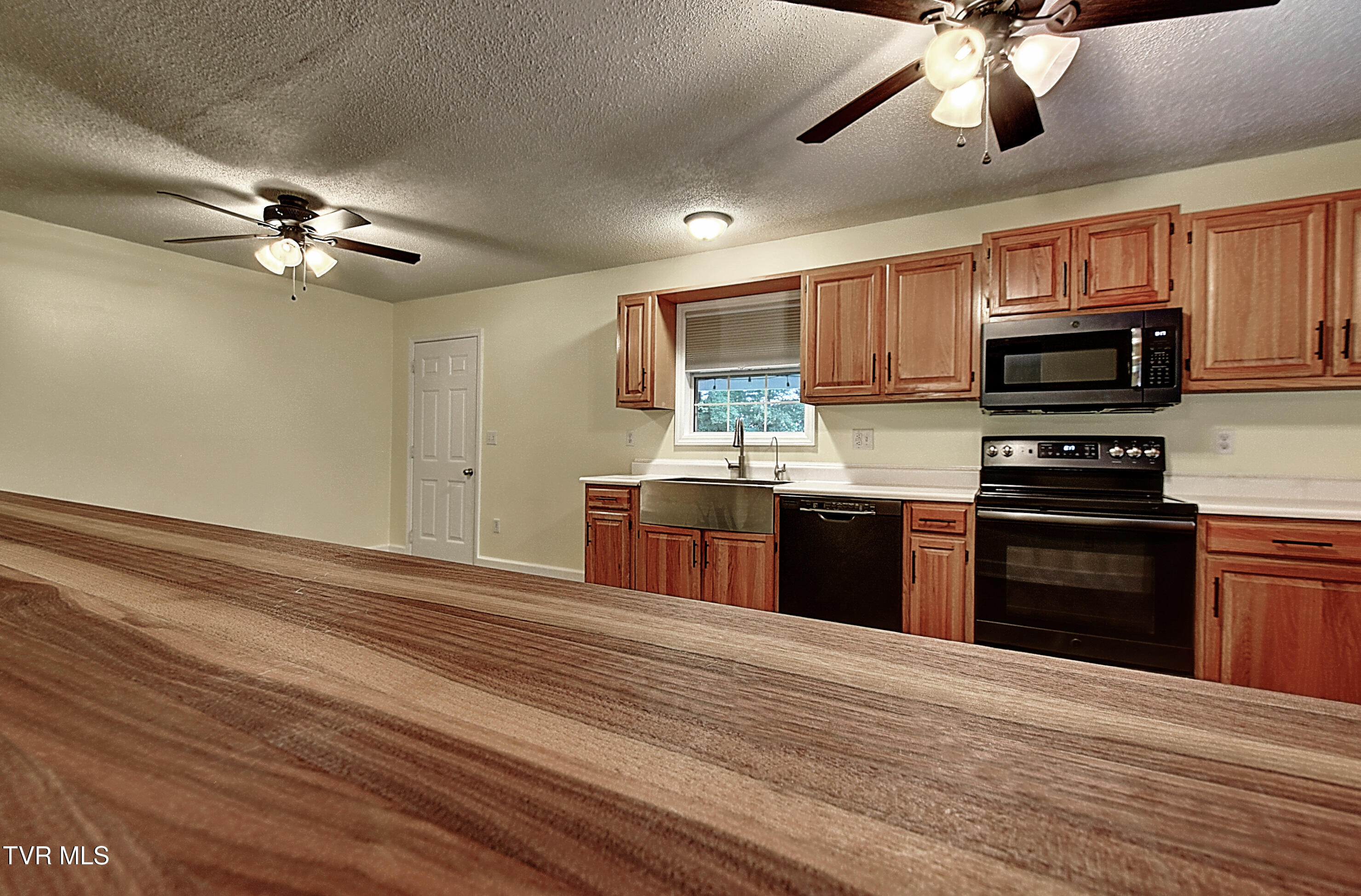 138 Garland Road Limestone, TN 37681 - Photo 21 of 49 DSC_0361And8more